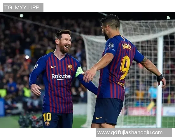 扬尼斯姓氏的足球明星及其在足球界的成就与影响分析 扬尼斯姓氏的足球明星及其在足球界的成就与影响分析